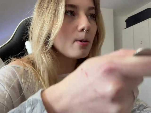 FlippyPippy live cam on BongaCams