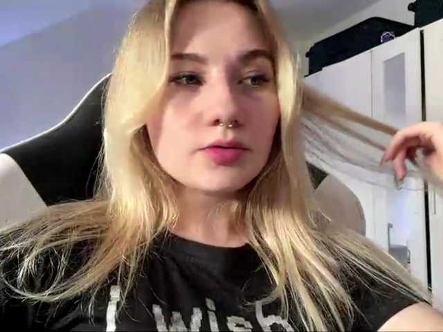 FlippyPippy live cam on BongaCams