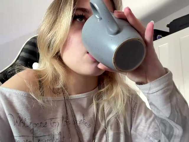 FlippyPippy live cam on BongaCams