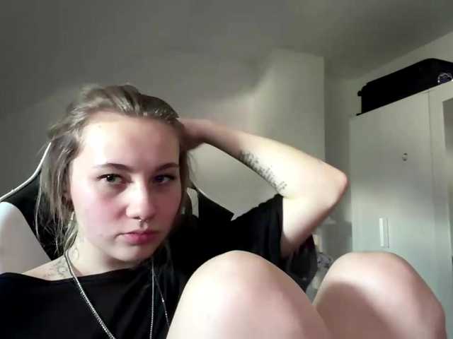FlippyPippy live cam on BongaCams