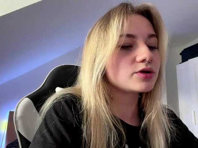 FlippyPippy live cam on BongaCams
