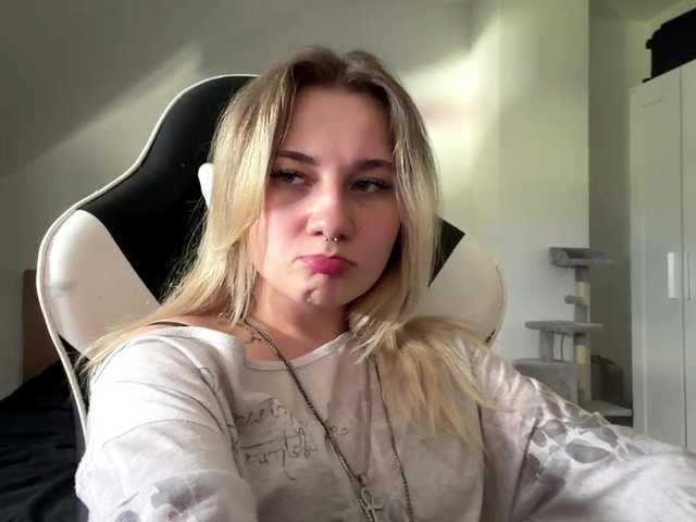 FlippyPippy live cam on BongaCams