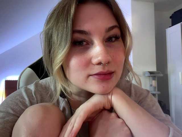 FlippyPippy live cam on BongaCams