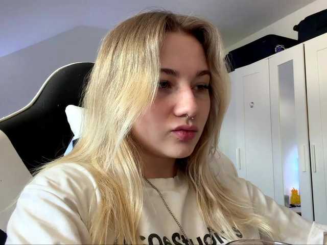 FlippyPippy live cam on BongaCams