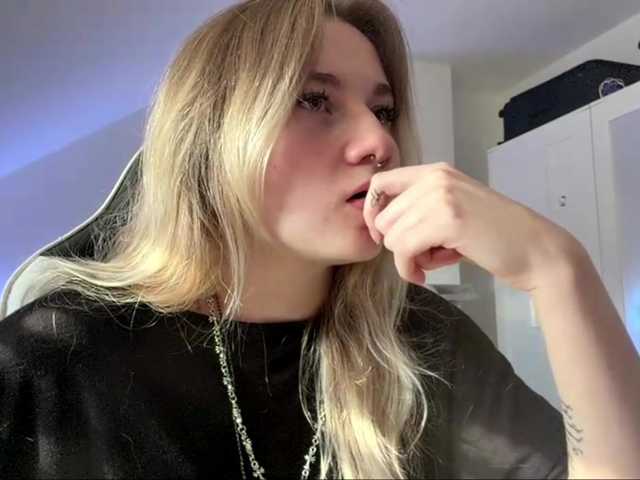 FlippyPippy live cam on BongaCams