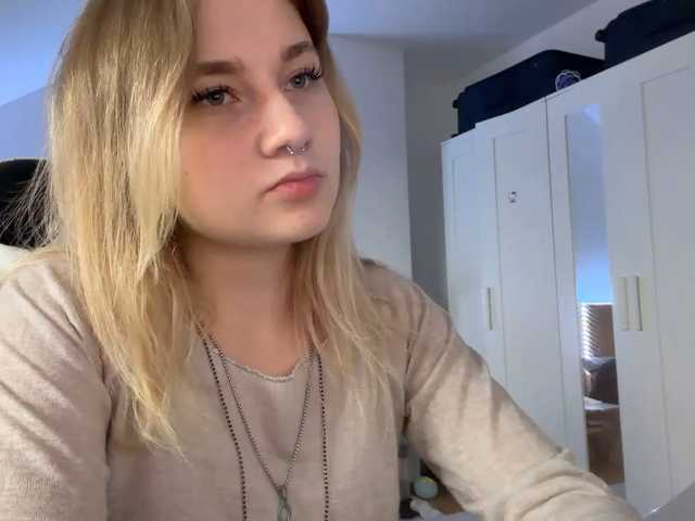 FlippyPippy live cam on BongaCams