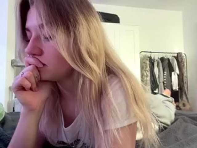 FlippyPippy live cam on BongaCams