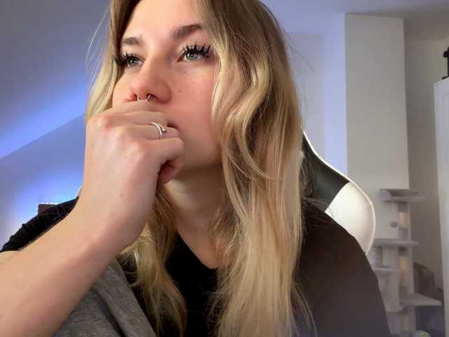 FlippyPippy live cam on BongaCams