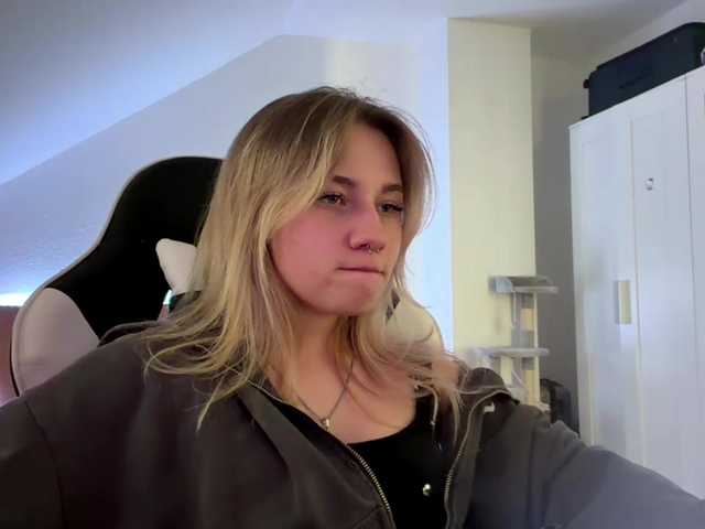 FlippyPippy live cam on BongaCams