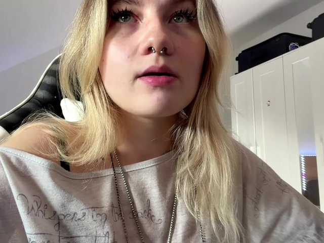 FlippyPippy live cam on BongaCams