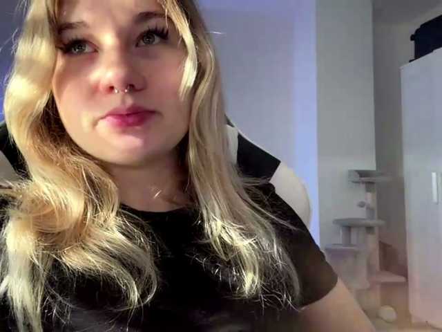 FlippyPippy live cam on BongaCams