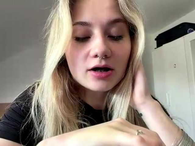 FlippyPippy live cam on BongaCams