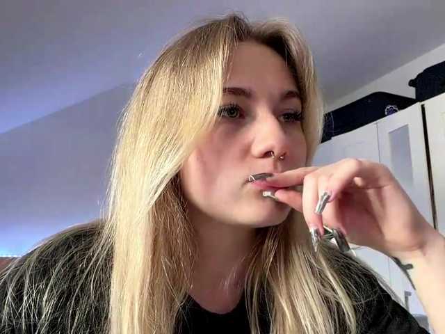 FlippyPippy live webcam show