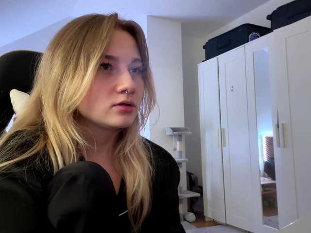 FlippyPippy live cam on BongaCams