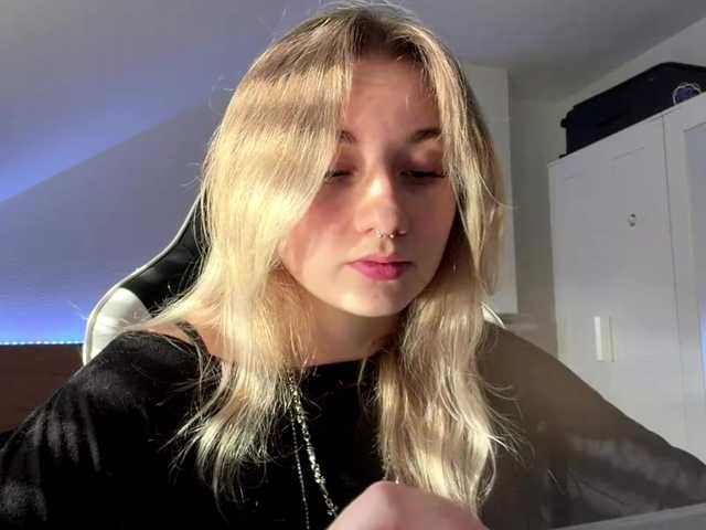 FlippyPippy live cam on BongaCams