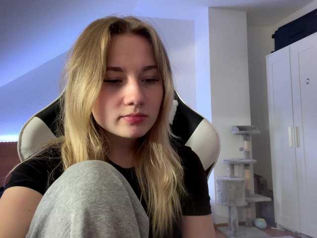 FlippyPippy live cam on BongaCams