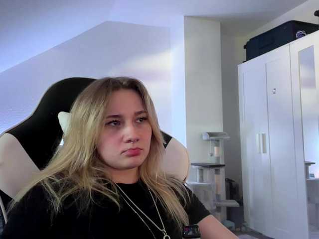 FlippyPippy live cam on BongaCams