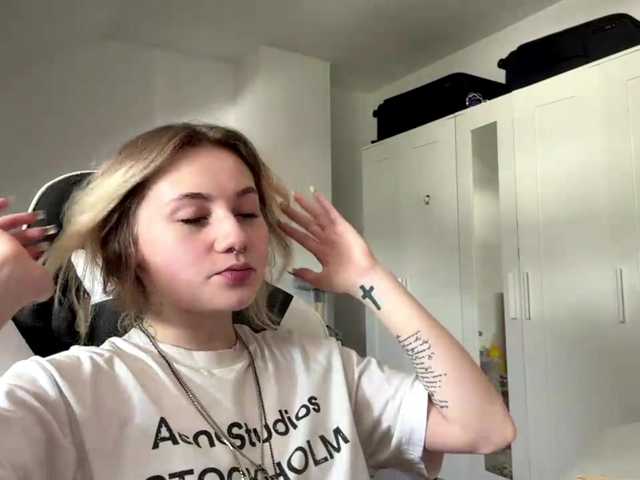 FlippyPippy live cam on BongaCams