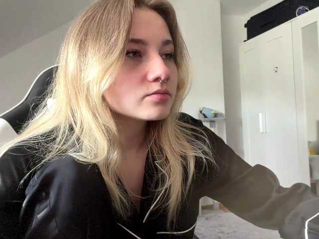 FlippyPippy live cam on BongaCams