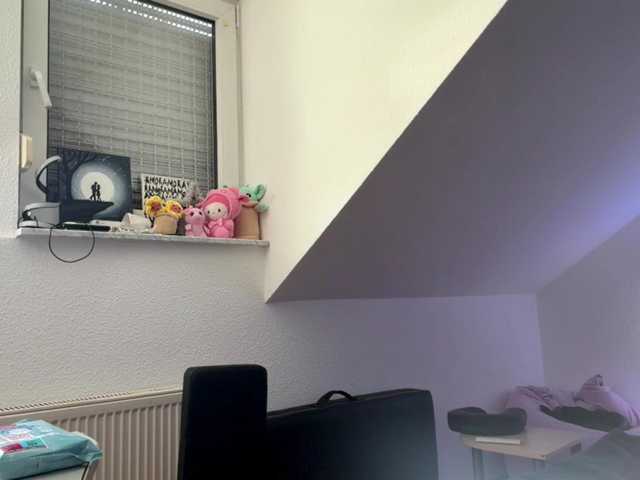 FlippyPippy live cam on BongaCams