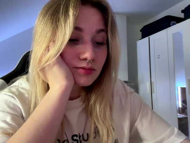 FlippyPippy live cam on BongaCams