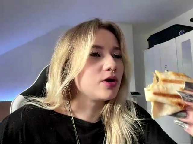 FlippyPippy live cam on BongaCams