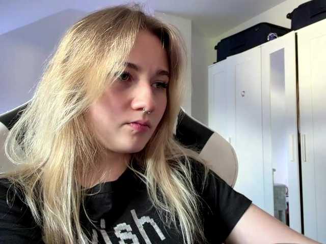 FlippyPippy live cam on BongaCams