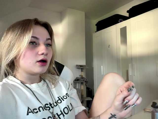 FlippyPippy live cam on BongaCams