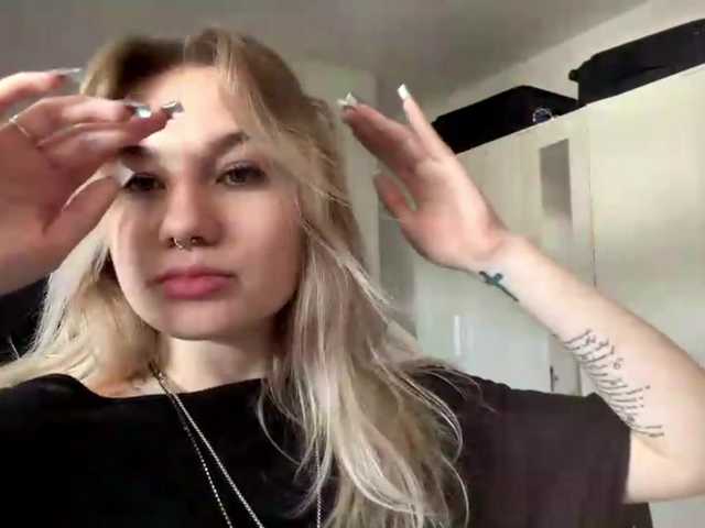 FlippyPippy live cam on BongaCams
