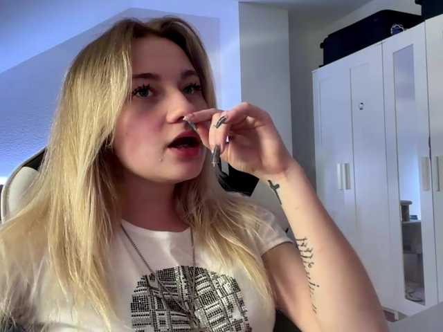 FlippyPippy live cam on BongaCams