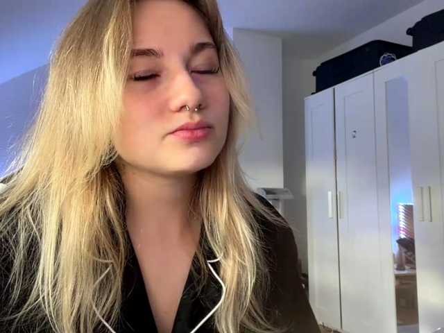 FlippyPippy live cam on BongaCams