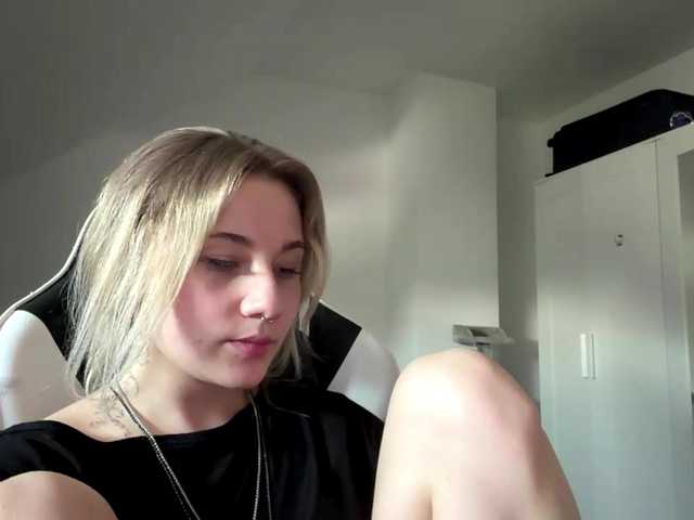 FlippyPippy live cam on BongaCams
