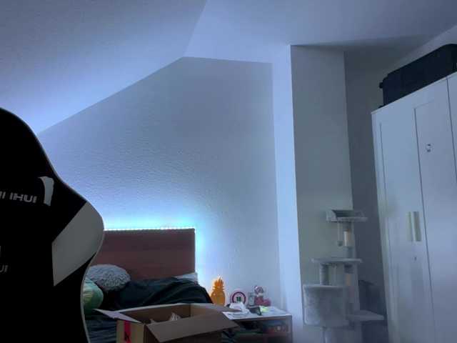 FlippyPippy live cam on BongaCams