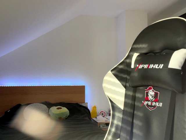 FlippyPippy live cam on BongaCams