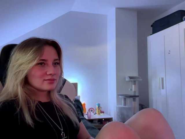 FlippyPippy live cam on BongaCams