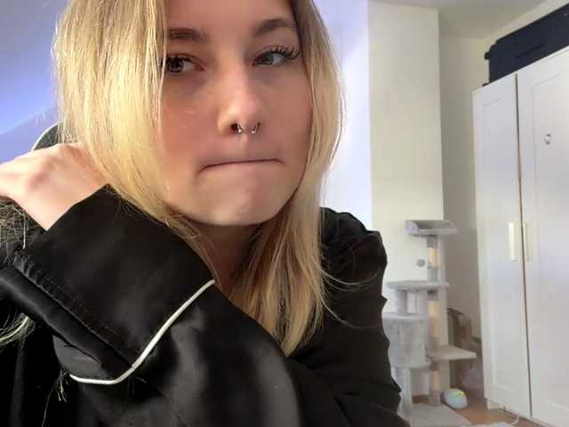 FlippyPippy live cam on BongaCams