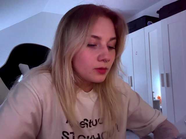 FlippyPippy live cam on BongaCams