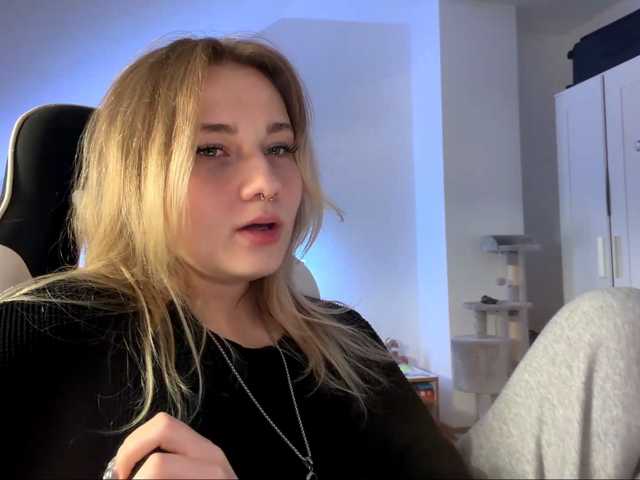 FlippyPippy live cam on BongaCams