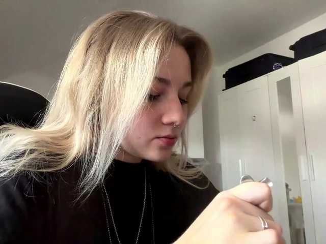 FlippyPippy live cam on BongaCams