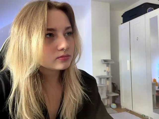 FlippyPippy live cam on BongaCams