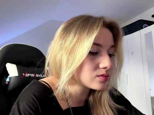 FlippyPippy live webcam show