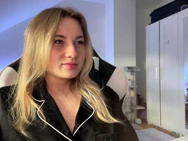 FlippyPippy live cam on BongaCams