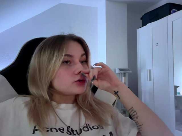 FlippyPippy live cam on BongaCams