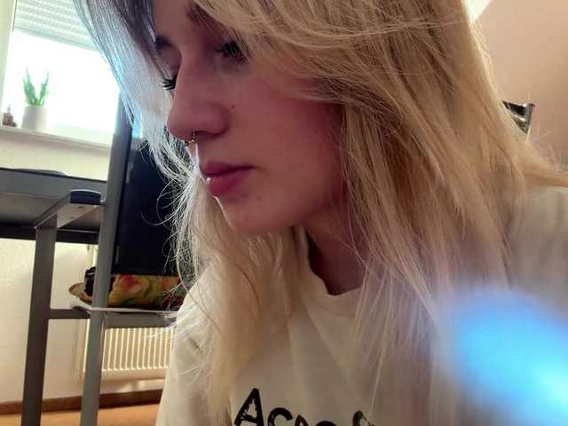 FlippyPippy live cam on BongaCams