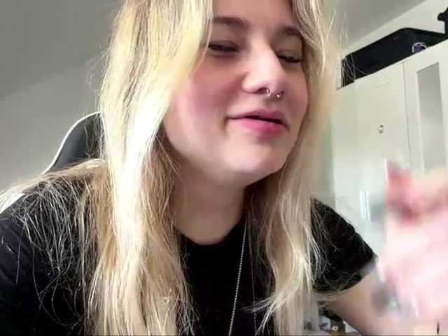 FlippyPippy live cam on BongaCams