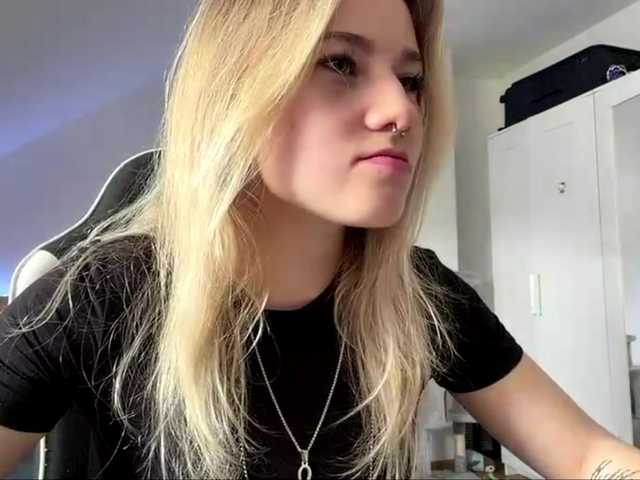 FlippyPippy live cam on BongaCams