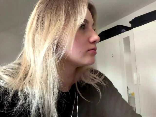 FlippyPippy live webcam show