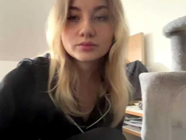 FlippyPippy live cam on BongaCams