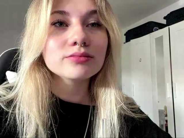 FlippyPippy live cam on BongaCams