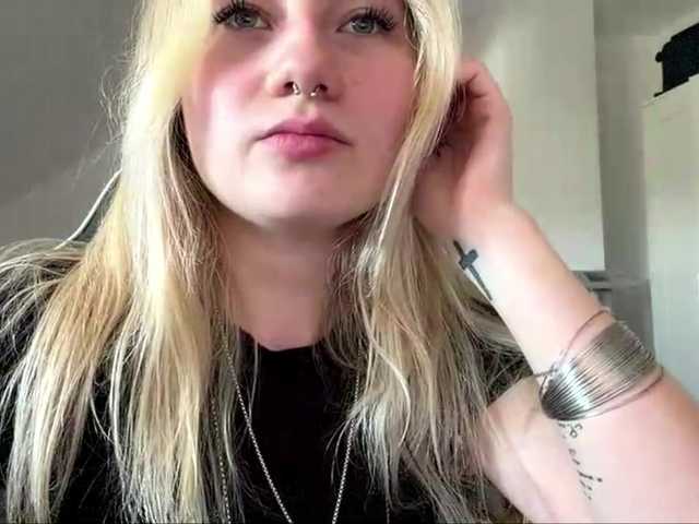 FlippyPippy live webcam show